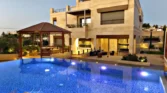 فيلا متعددة السكنات للبيع في دابوق